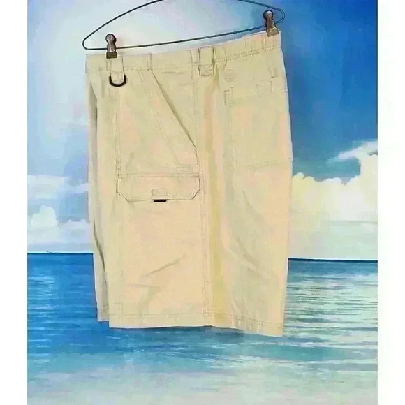 WRANGLERS Mens KHAKI TAN Denim Shorts CARGO Zip Pockets BELT CLIP size 46 - Picture 2 of 5